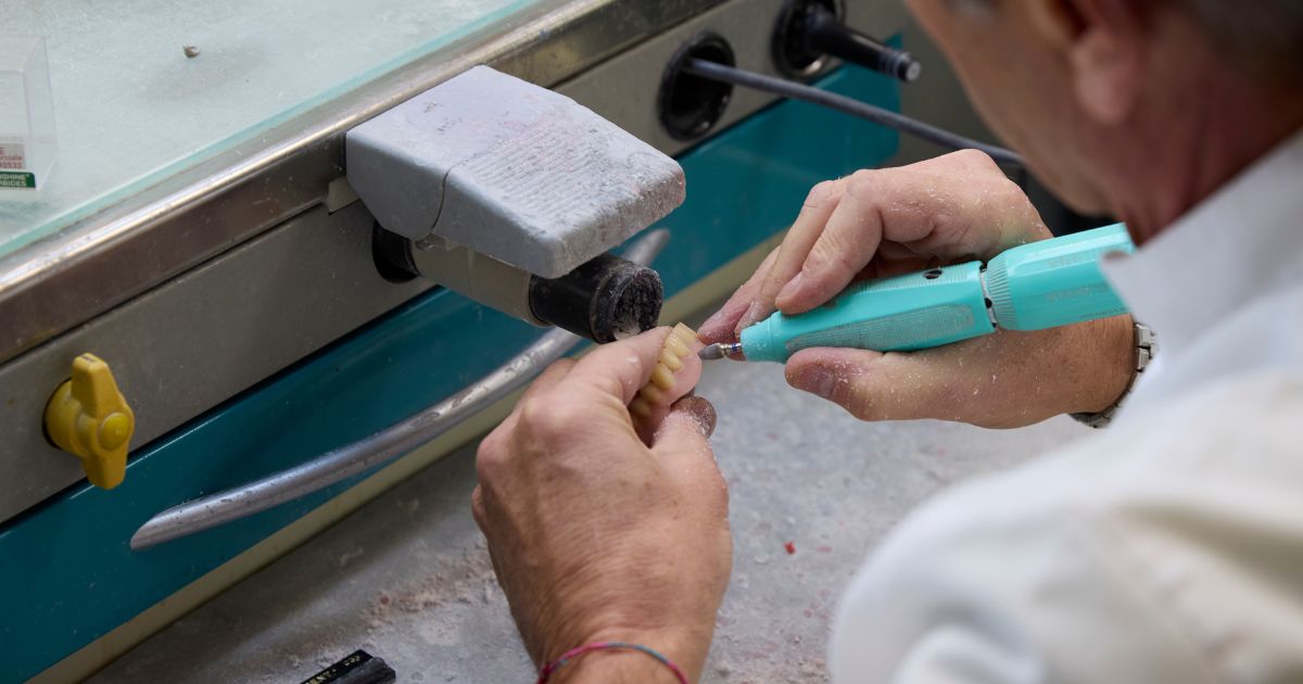 Polizza assicurativa odontotecnici